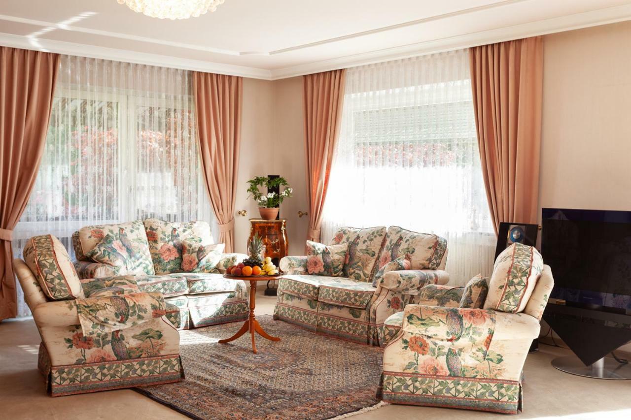 Hotel Petra Байрсброн Экстерьер фото